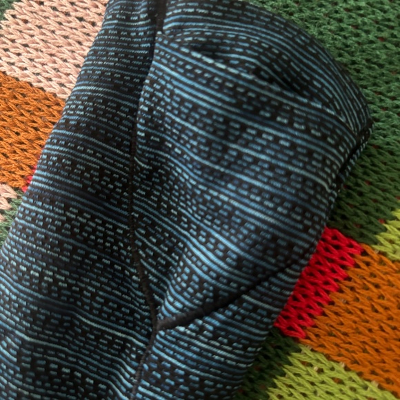 Lululemon women’s long sleeve running top - Picture 4 of 5